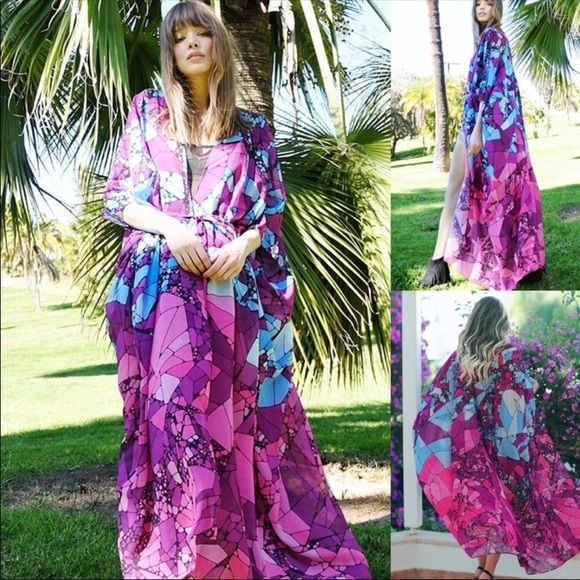 5⭐️Fave!! Purple Abstract Kimono Duster - Picture 3 of 8